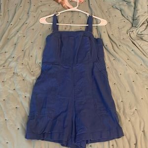Womans Blue Old Navy short overall in a size Meduim